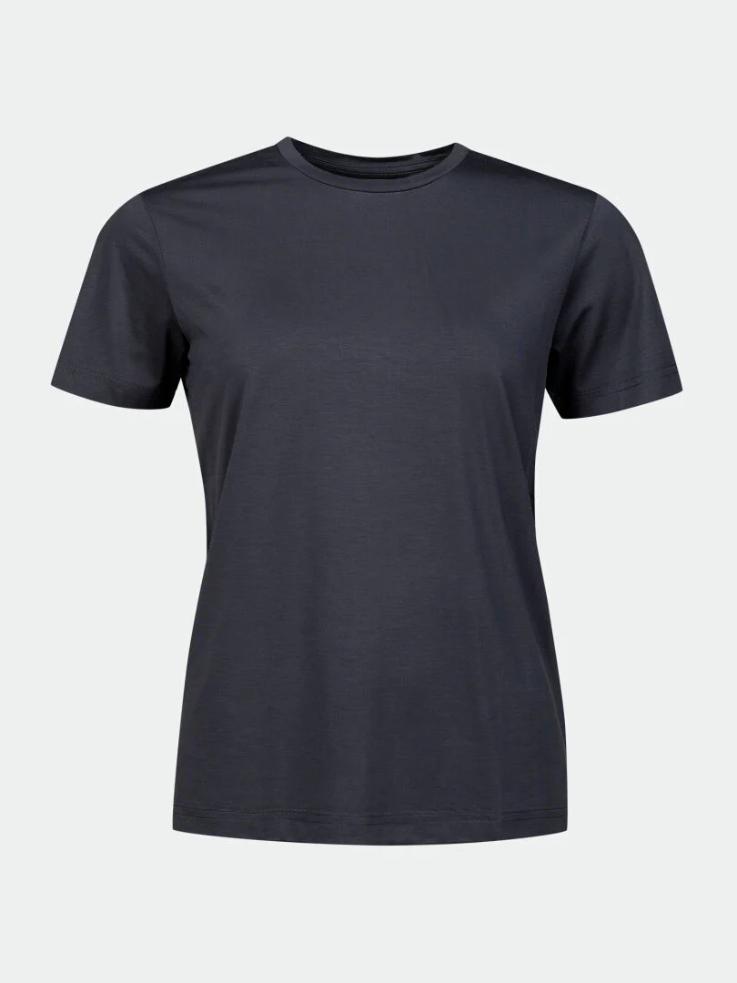 Kalteva T-shirt Women's - Image 10