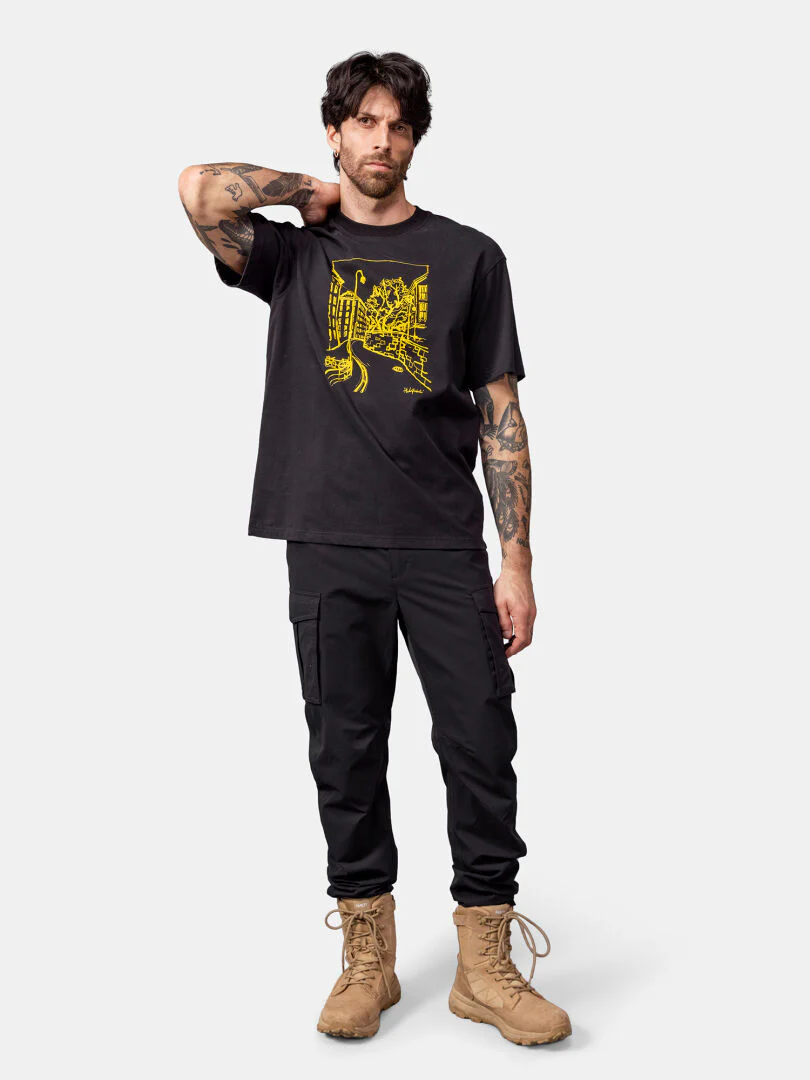 Skaltsi T-shirt Unisex - Image 4